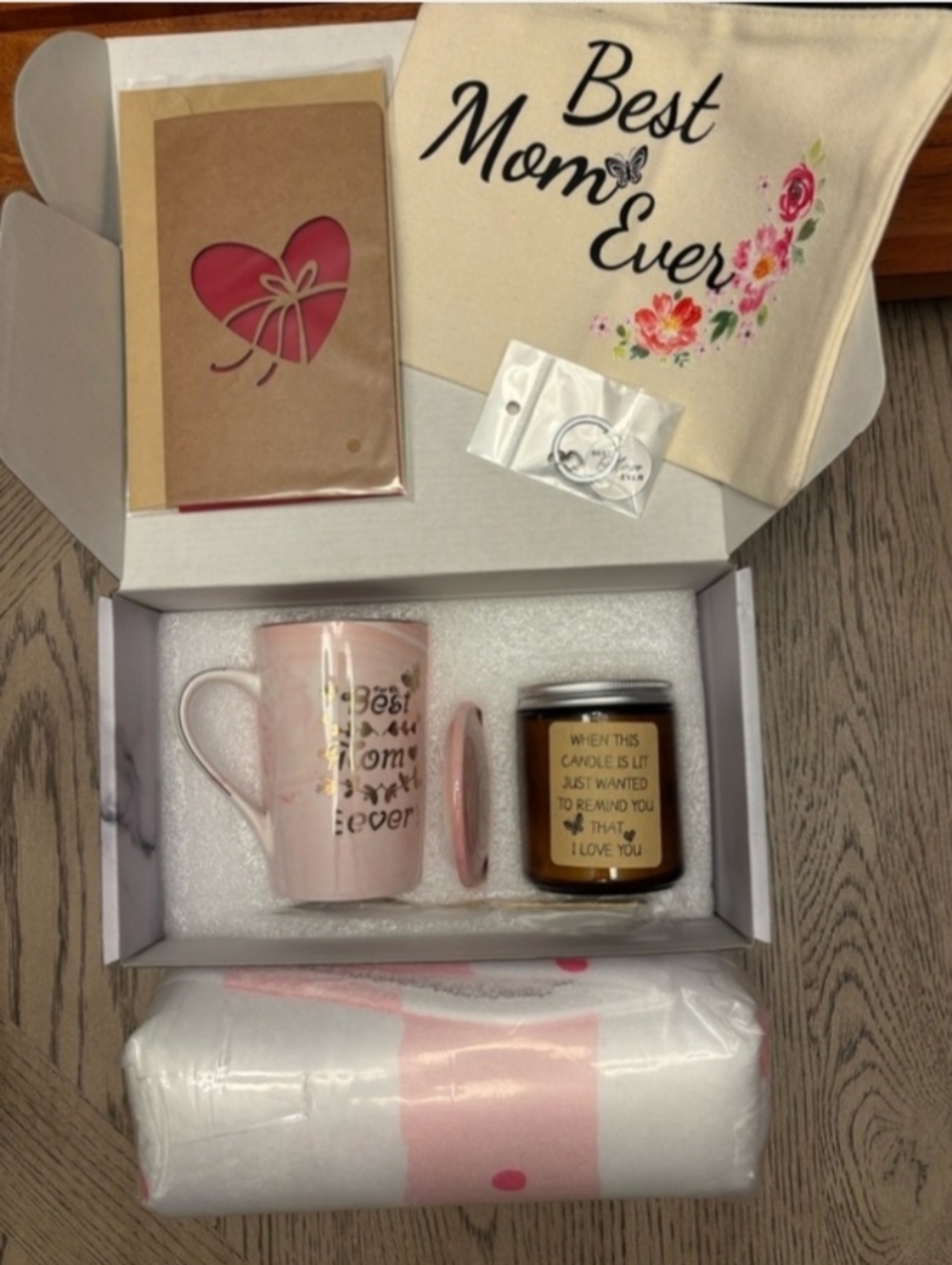 Mother’s Day Gift Bundle – “Best Mom Ever” Set 💖